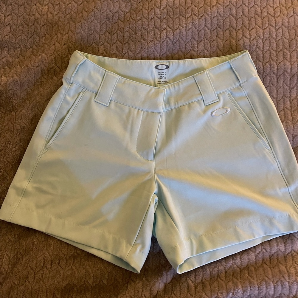 Women’s Oakley Golf Shorts